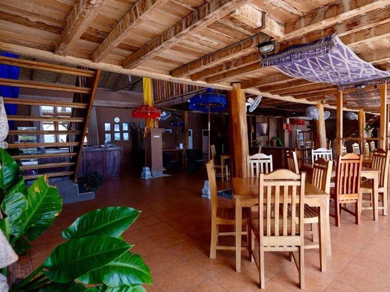 Mario Hotel And Cafe Weetebula Экстерьер фото