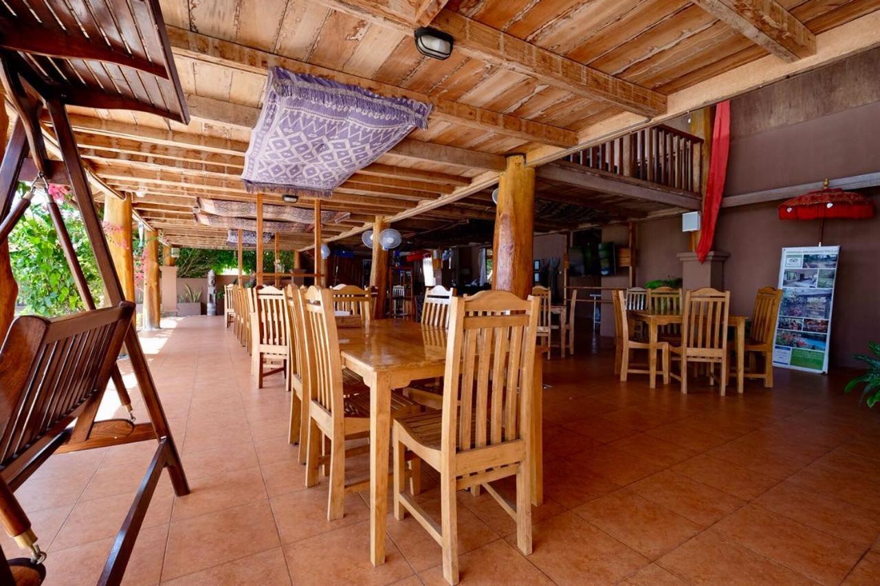 Mario Hotel And Cafe Weetebula Экстерьер фото